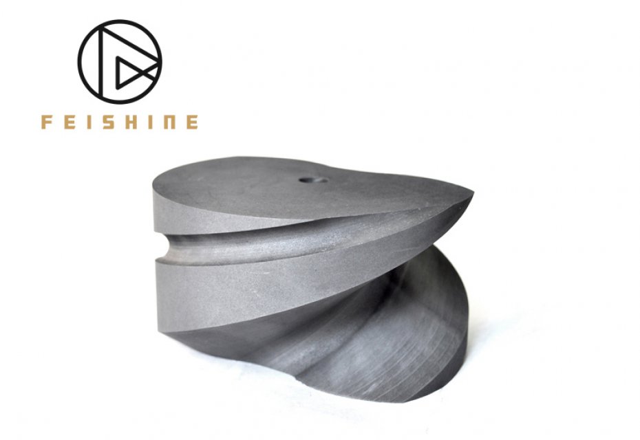 石墨制品具有很强的自润滑性能